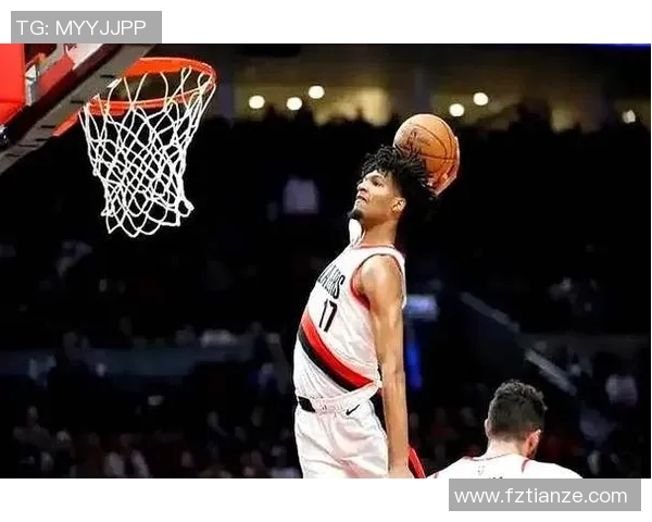 赛季前放松时光 比卢普斯与克林根和穆雷畅享高尔夫乐趣 赛季前放松时光 比卢普斯与克林根和穆雷畅享高尔夫乐趣